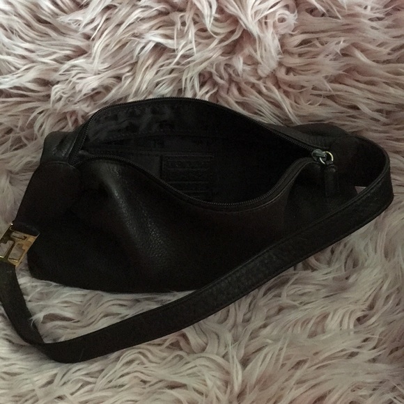 Handbag - Picture 2 of 3